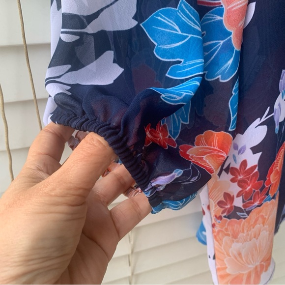 a.n.a Floral Multicolor Print Petite Blue Sheer 3/4 Sleeve Top -Size LP - Picture 5 of 10
